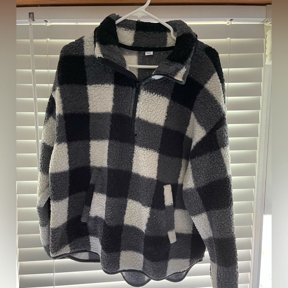 Old Navy sweater